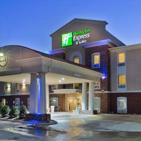 Holiday Inn Express Hotel & Suites Alvarado, An Ihg Hotel Exterior photo